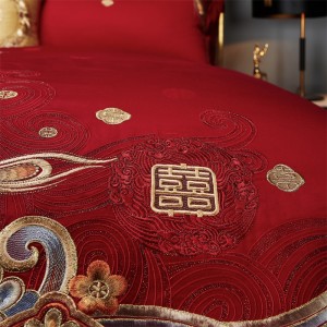 Jacquard Wedding Pillowcases Long-staple Cotton Quilt Cover Embroidery Coverlets Top Luxury Festive Bedding Set