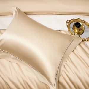 4 Pieces Silk Sheet Gold Quilt Cover Solid Color Pillow Cases Bedding Set