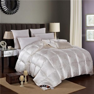 White Pillow Cases Solid Color Bed Linen 4pcs Quilt Cover Silk Bedding Set