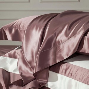 Silk Sheet Pink Quilt Cover Solid Color Pillow Cases 4 Pieces Bedding Set