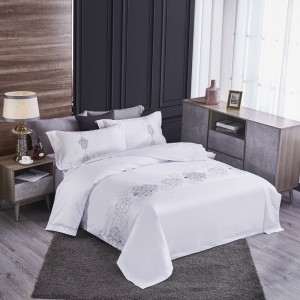 White Cotton Quilt Cover Embroidered Pillow Cases High Grade BedSheets Luxury Hotel Bedding Set