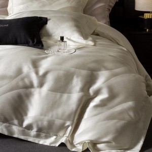 High quality 100s cotton bed sheet white plain color bedding set supplier