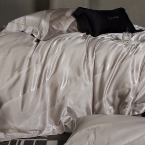 High quality 100s cotton bed sheet white plain color bedding set supplier