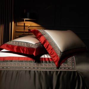 High class red silk and 100s long-staple cotton embroidery bedding set