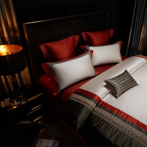 High class red silk and 100s long-staple cotton embroidery bedding set