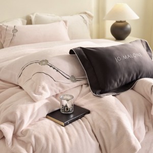 Winter high gram weight velvet 4 pcs white embroidery duvet cover premium bedding set