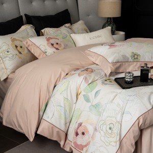 Customized 4 pcs digital printing duvet cover pink cotton patchwork bedding set