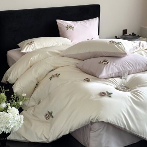 High quality 100% cotton home textiles white towel embroidery bedding set supplier