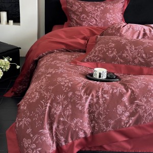 Hot selling 4 pcs cotton home textiles red patchwork duvet cover digital printing bedding set