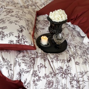 Premium digital printing home textiles red patchwork cotton bedding set supplier