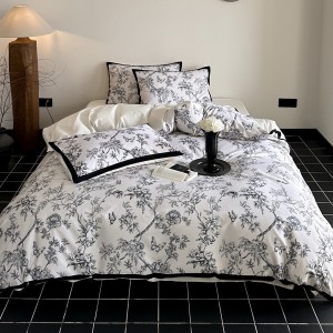 Premium digital printing home textiles red patchwork cotton bedding set supplier