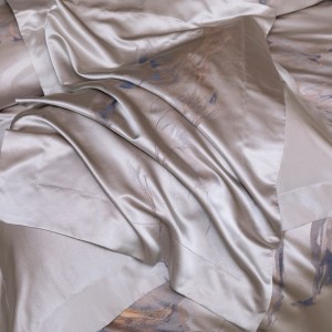 Premium silver 100% mulberry silk yarn-dyed jacquard comforter cover bed sheets four-pieces bedding set