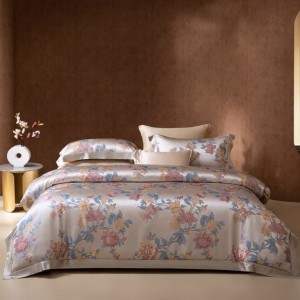 Premium home textile beige yarn dyed jacquard duvet cover 100% mulberry silk bedding set