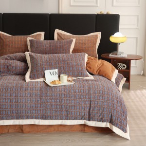 Winter warm 230gsm velvet home textiles printing duvet cover brown bedding set supplilier