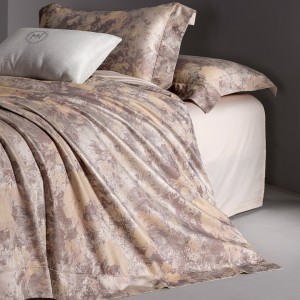 High-grade pink yarn-dyed jacquard Tencel Australian cotton skin-friendly four-piece bedding set