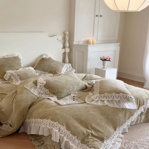 Winter Warm Velvet Home Textile Green Lace Comforter Cover 2 Fluffy Pillowcases Bedding Set