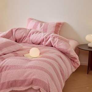 Pink Pillow Cover Breathable Comforter Set Mink Velvet Fitted Sheet Bedding Set