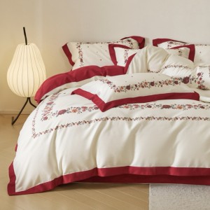 Pure cotton high-grade red exquisite French digital printing four-piece bedding set