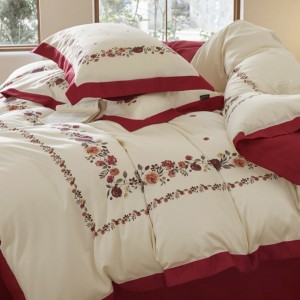 Pure cotton high-grade red exquisite French digital printing four-piece bedding set