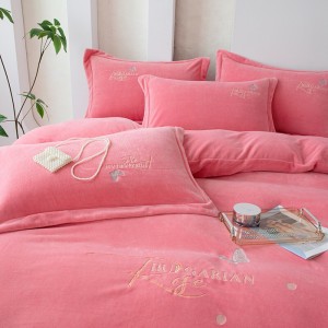 Red Quilt Cover Milk Fleece Pillowcases Embroidered Bed Sheets Bedding Set