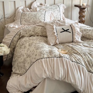 Premium quality 230gsm milk velvet home textiles white lace duvet cover bedding set wholesaler