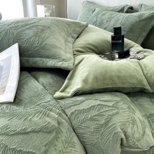 Green Pillowcase Milk Fleece Duvet Cover Exquisite Bed Sheet Solid Color Bedding Set