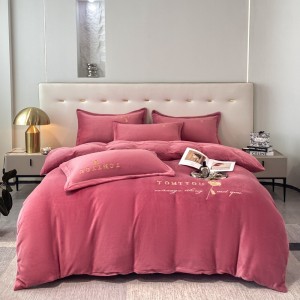 Red Quilt Cover Milk Fleece Pillowcases Skin-friendly Bed Linen Bedding Set