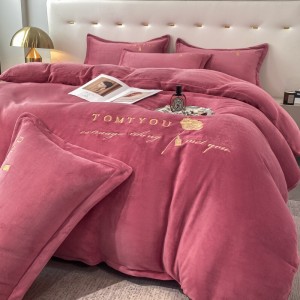 Red Quilt Cover Milk Fleece Pillowcases Skin-friendly Bed Linen Bedding Set