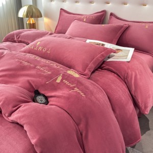 Red Quilt Cover Milk Fleece Pillowcases Skin-friendly Bed Linen Bedding Set