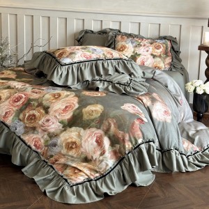 Luxury lace home textiles red printing duvet cover high quality bed sheet bedding set supplier