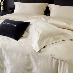 Creamy white 100S long-staple cotton high class jacquard embroidery luxury bedding set