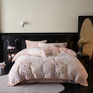 Hot sale autumn and winter 240g milk velvet Korean style floral digital printing anti-static corner pink bedding set