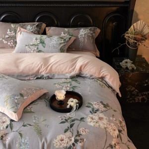 Premium winter 240g milk velvet digital printing grey duvet cover pink flat sheet bedding set