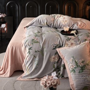 Premium winter 240g milk velvet digital printing grey duvet cover pink flat sheet bedding set