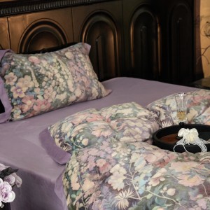 French digital painting winter warm high-weight milk velvet purple four-piece bedding set