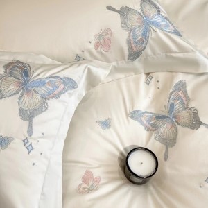 Embroidered Butterfly Elegant White 80s Xinjiang Cotton Bedding Set