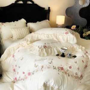 Pastoral style milk velvet lace white girl lace jasmine warm bedding set