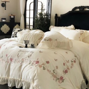 Pastoral style milk velvet lace white girl lace jasmine warm bedding set