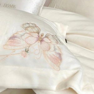 Italian imported milk velvet embroidery wide edge craft white and blue bedding set