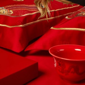 100pcs cotton red printing and dyeing gift box wedding red festive bedding set