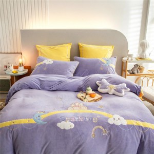 Purple Baby Fleece Pillow Slip Cartoon Flat Sheets Embroidery Quilt Duvet Cover Kids′ Bedding Set