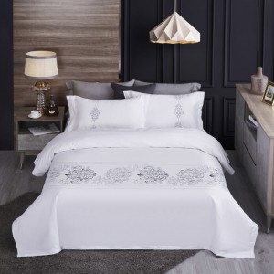 White Cotton Quilt Cover Embroidered Pillow Cases High Grade BedSheets Luxury Hotel Bedding Set