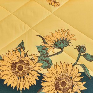 OEM/ODM Yellow Sunflower Coverlets Quilted Pillowcase High Quality Brushed Polyester Comforter Set