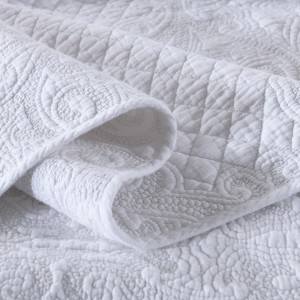 White Quilting Embroidered Cotton Pillowcases Solid Color Bedspread