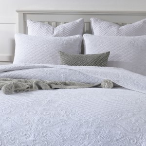 White Quilting Embroidered Cotton Pillowcases Solid Color Bedspread